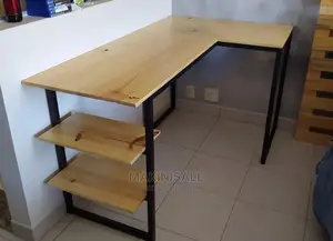 Meza Nzuri Ukiitaji Na Pallett Nzuri