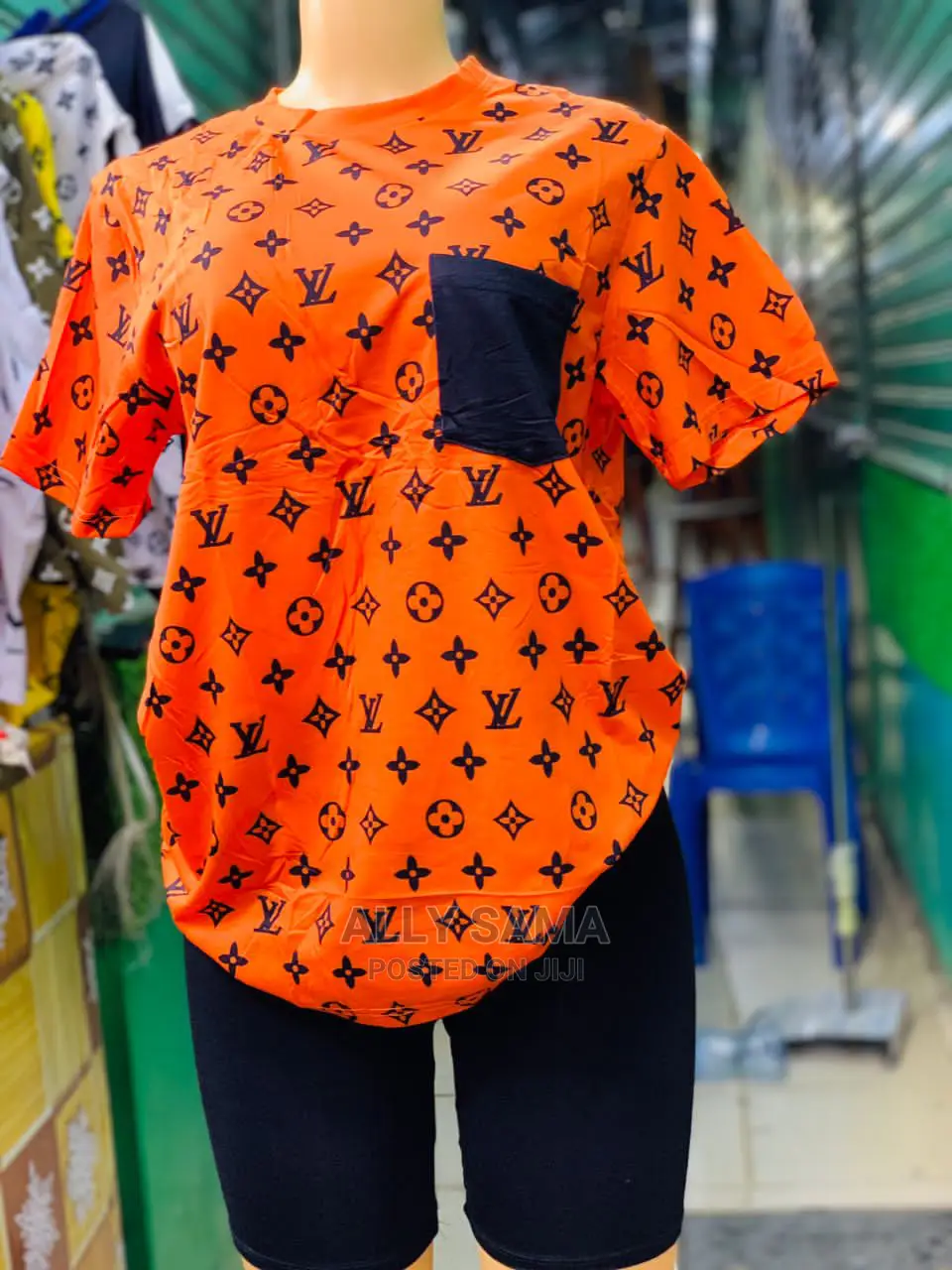 Unisex Louis Vuitton
