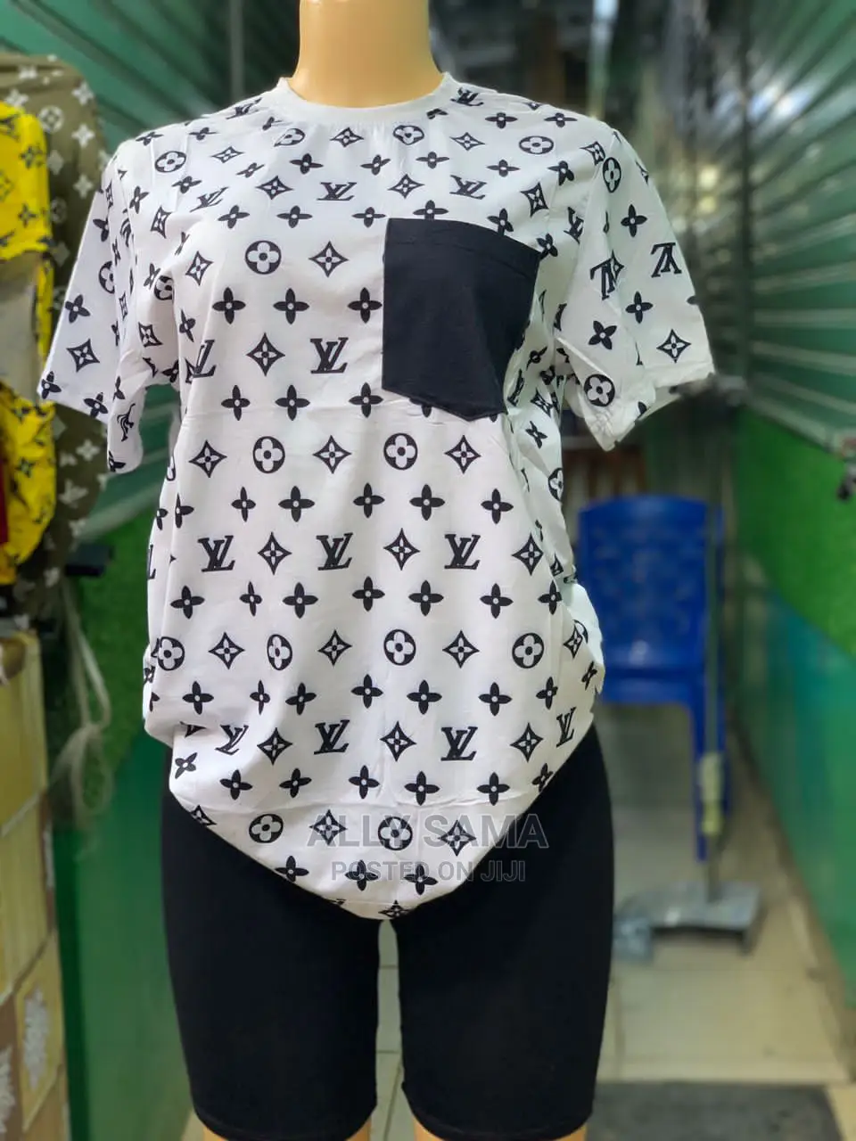 Unisex Louis Vuitton