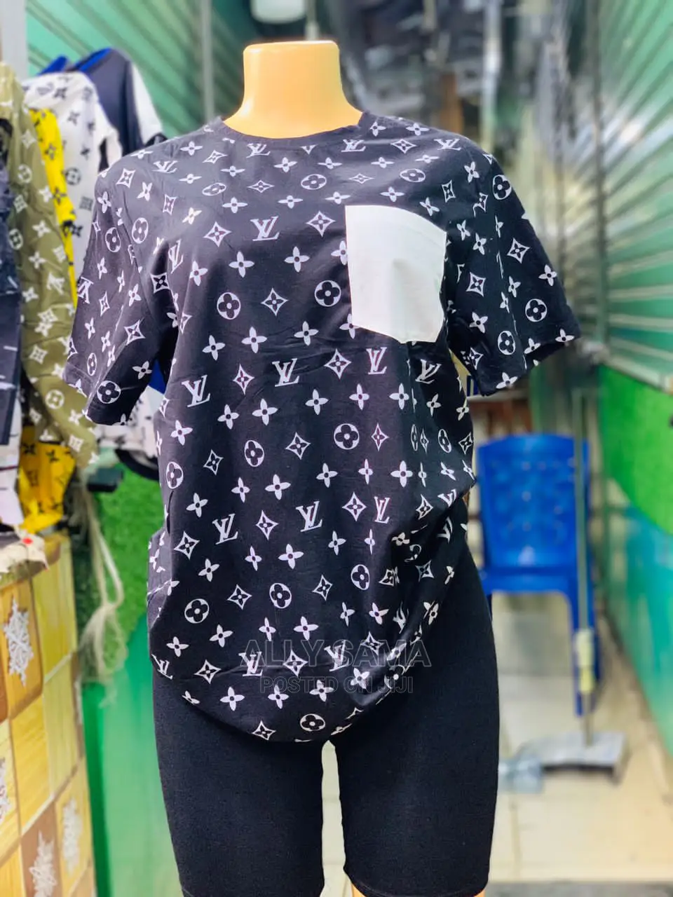 Unisex Louis Vuitton