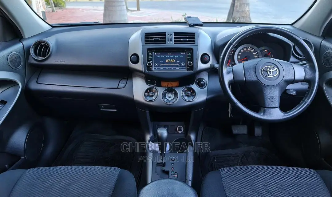 Toyota RAV4 2001 Base AWD Gold