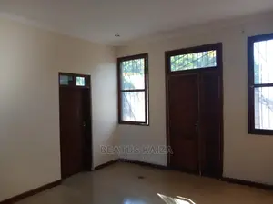 2bdrm Block of Flats in Msasani Namanga for rent