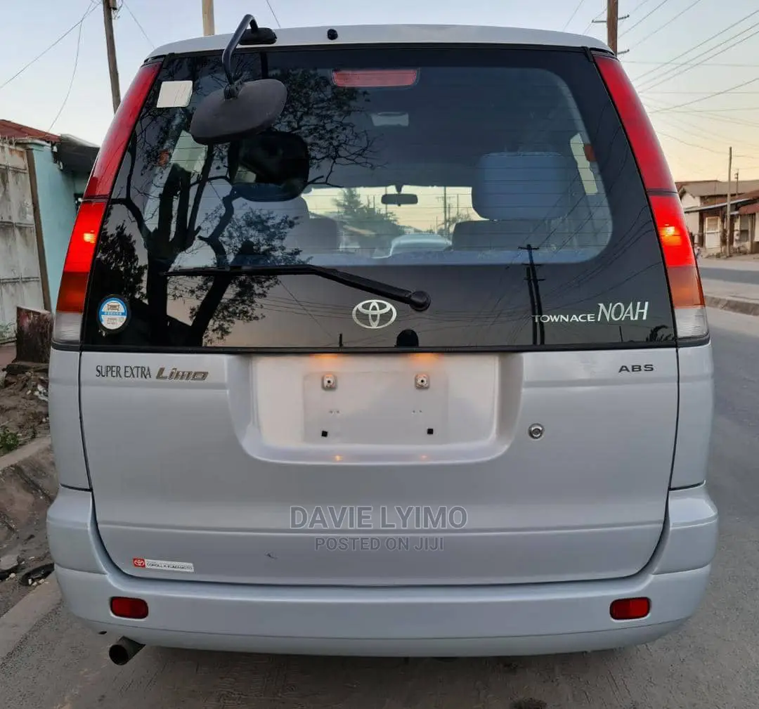 Toyota Lite-Ace 1997 Silver