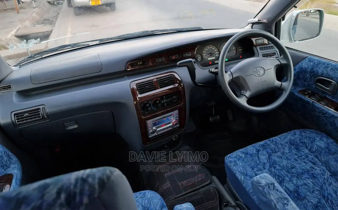 Toyota Lite-Ace 1997 Silver