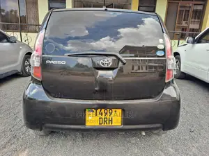 Toyota Passo 2005 Black