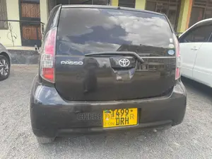 Toyota Passo 2005 Black