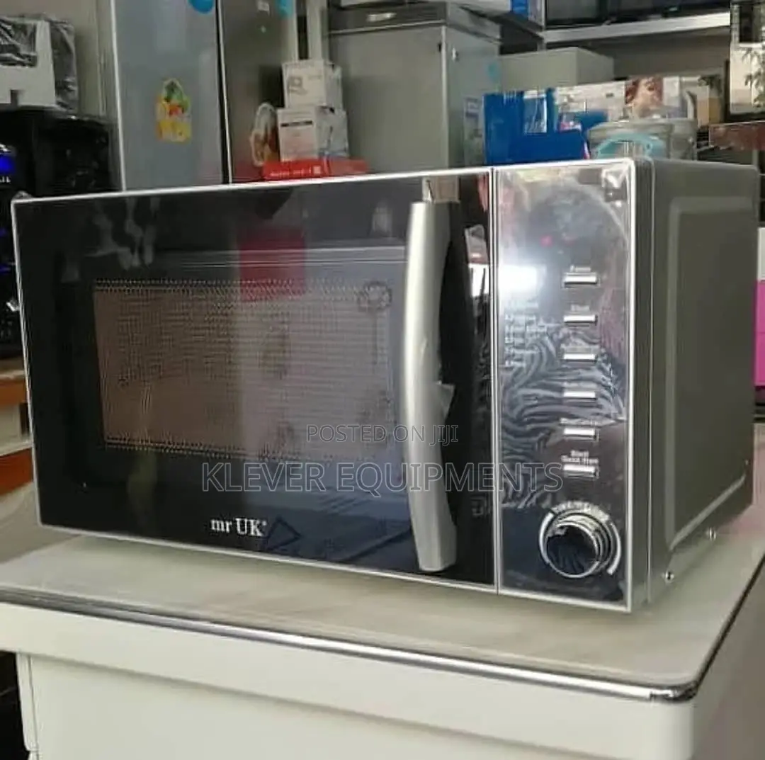 Mr UK Digital Microwave 20L