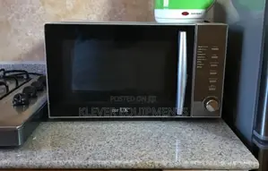 Mr UK Digital Microwave 20L