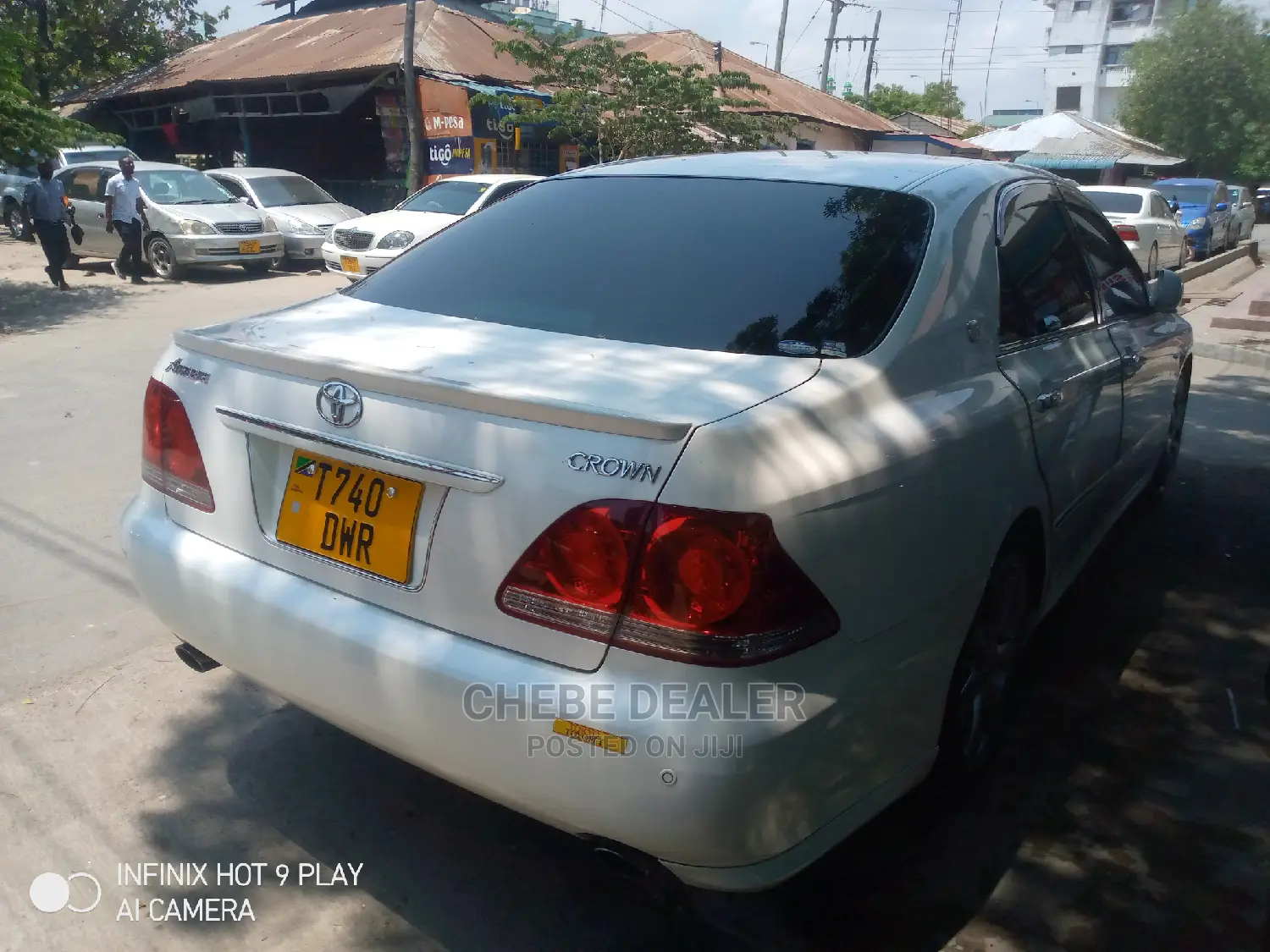 Toyota Crown 2006 White