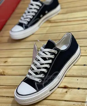Men's Canvas Sneakers
