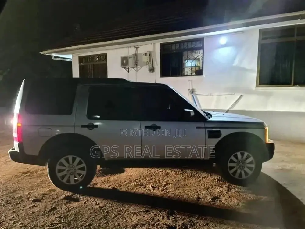 Land Rover Discovery 2003 Gray