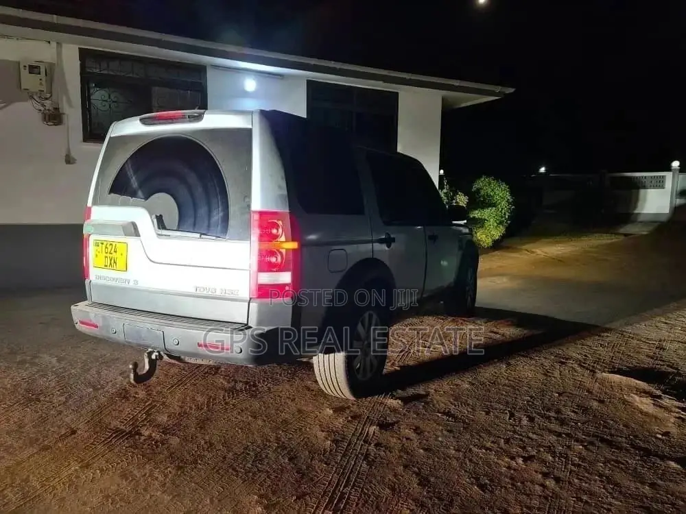 Land Rover Discovery 2003 Gray