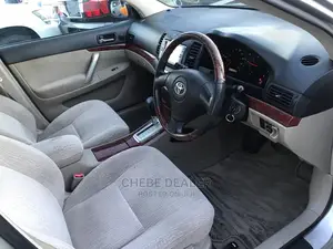 Toyota Premio 2004 Silver
