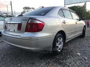 Toyota Premio 2004 Silver