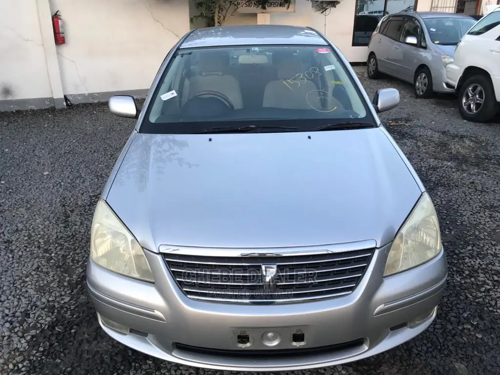 Toyota Premio 2004 Silver