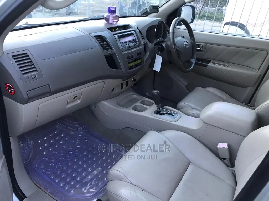 Toyota Fortuner 2008 2.5 D AWD Silver