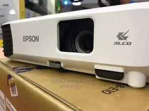 Epson Eb-e10 Xga 3lcd Projector