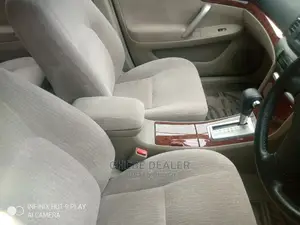 Toyota Premio 1.8 AWD 2004 Silver