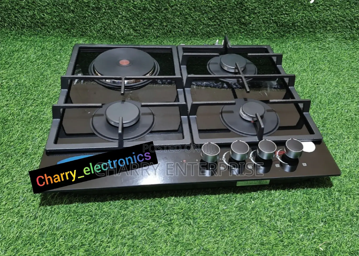 TABLE Cooker