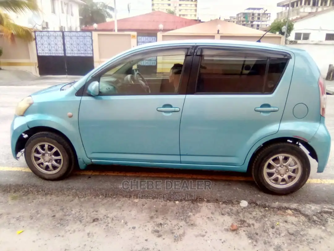 Toyota Passo 2004 1.0 AWD Blue