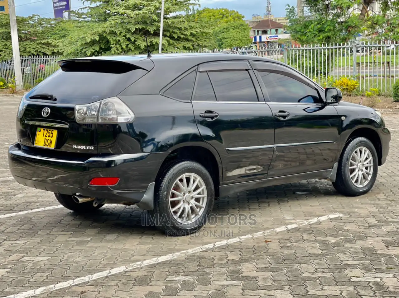 Toyota Harrier 2004 Black