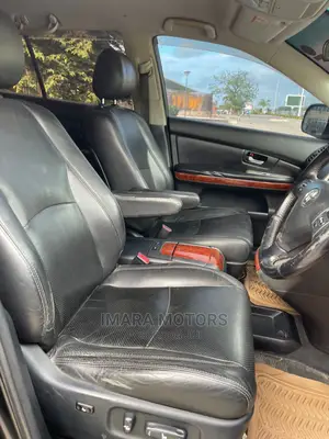 Toyota Harrier 2004 Black