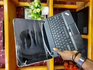 Laptop Lenovo ThinkPad X131e 4GB AMD HDD 320GB