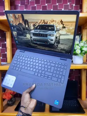 Laptop Dell 8GB Intel Core i5 HDD 1T