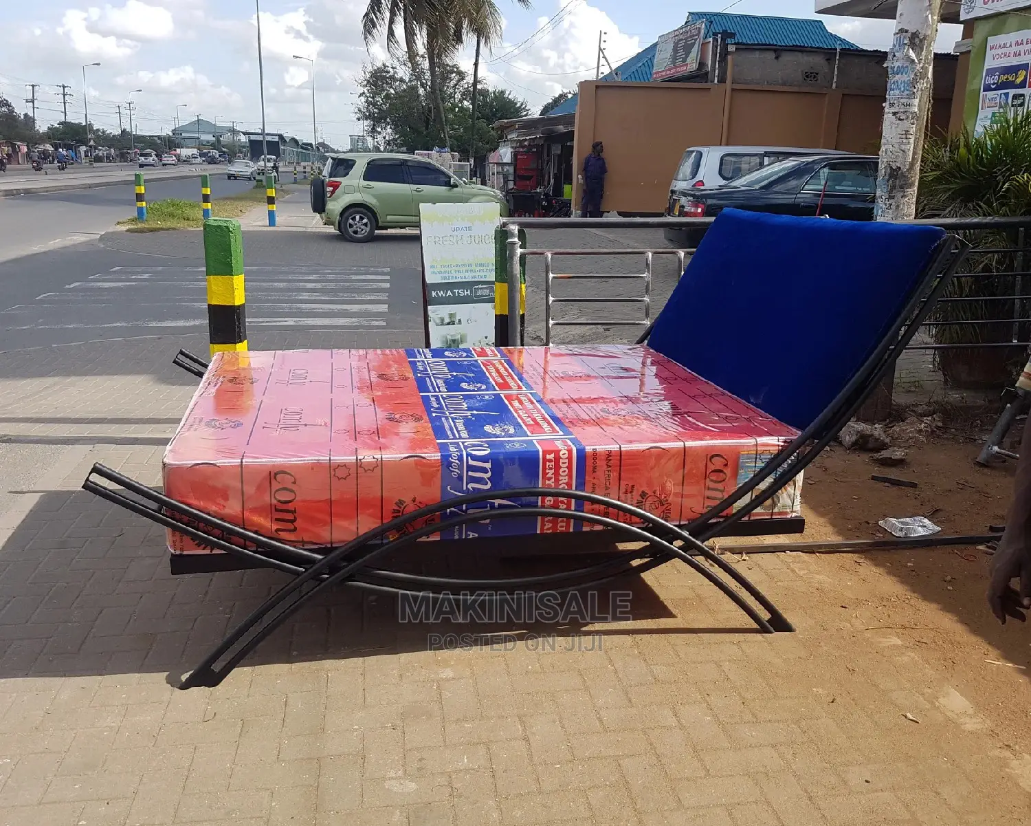 Kitanda Cha Peke Yako Ni Bora Sana Na Imara