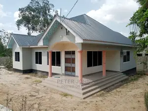 4bdrm House in Bunju for Sale