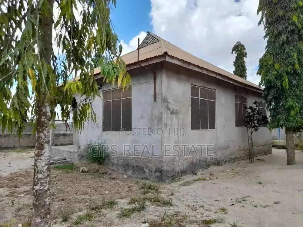 3bdrm House in Mansa Mansa, Ilala for Sale