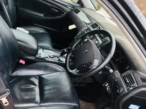 Toyota Crown 2005 Royale Black