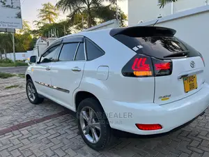 Toyota Harrier 2006 2.4 Silver