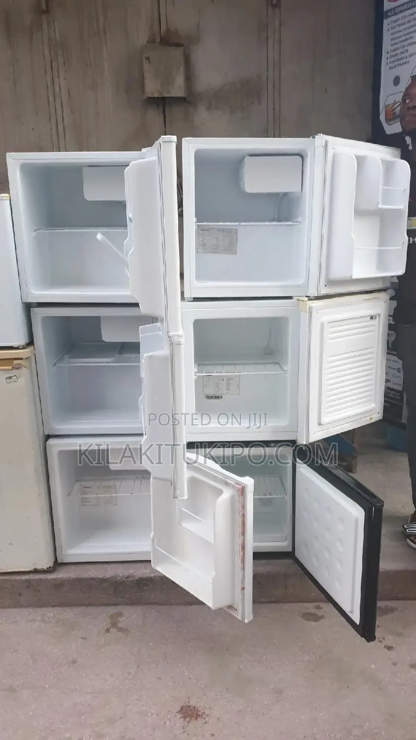 Min Room Fridge 45L