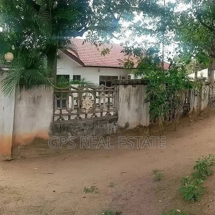 3bdrm House in Mansa Mansa, Ilala for Sale