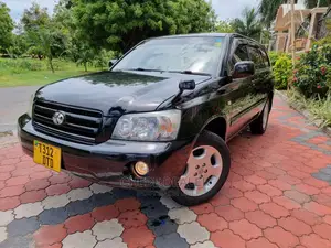 Toyota Kluger 2003 Black