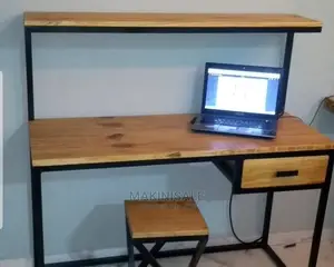 Meza Nzuri Sana Ya Kusomea
