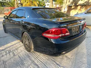 Toyota Crown 2008 Black