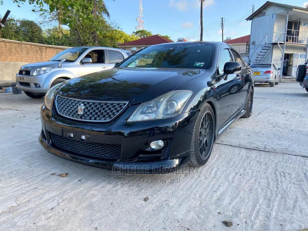 Toyota Crown 2008 Black