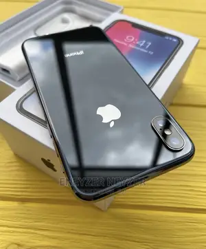 New Apple iPhone X 64 GB Black