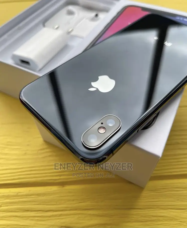New Apple iPhone X 64 GB Black