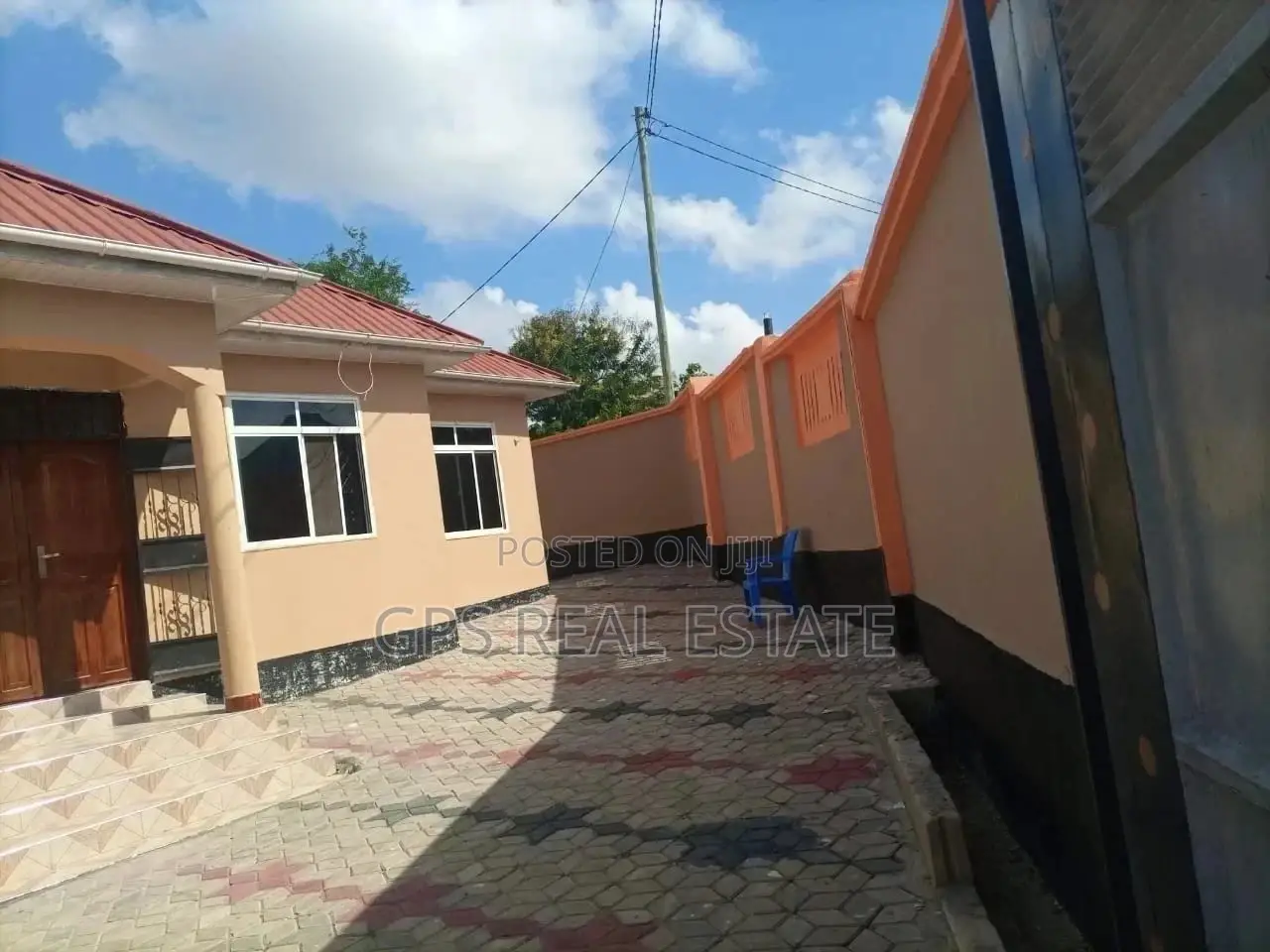3bdrm House in Eva Mansa, Kinondoni for Sale