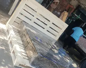 Kitanda Simple Cha Pallet