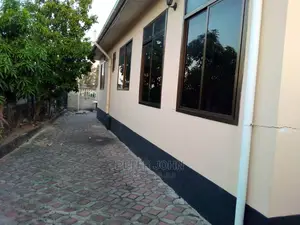 4bdrm House in Kimara for Sale