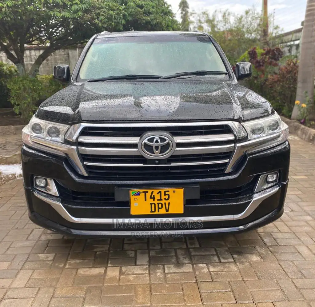 Toyota Land Cruiser 2018 Black