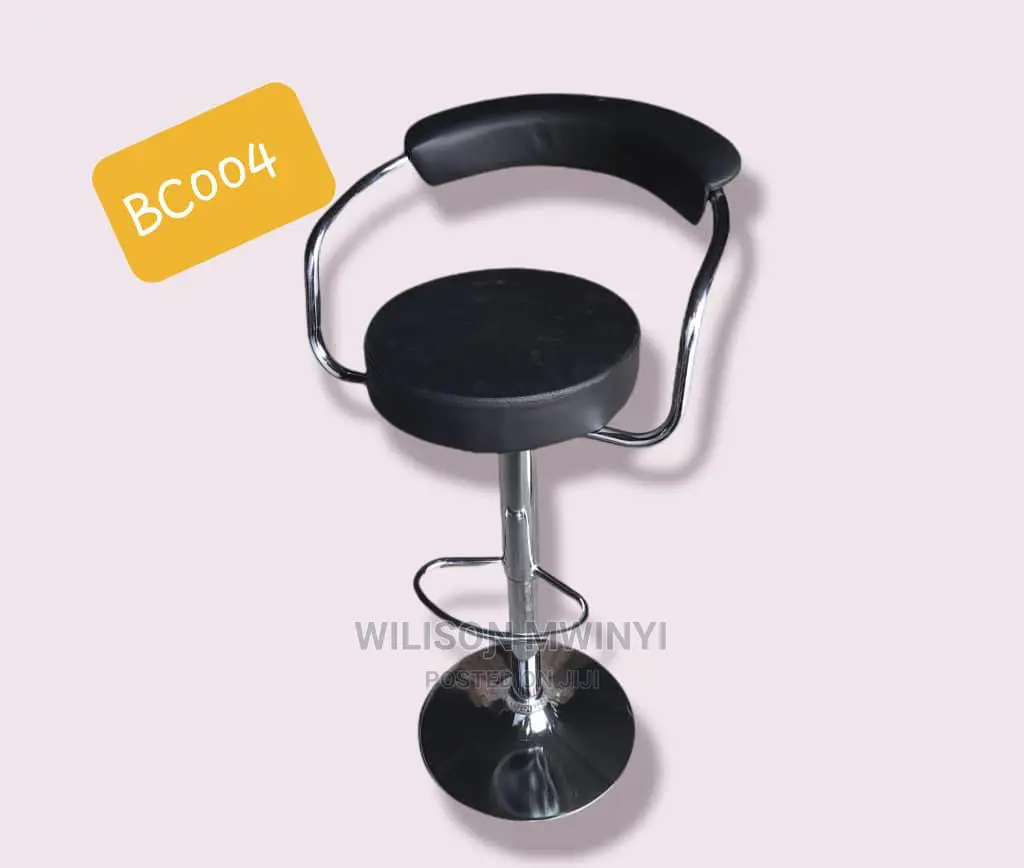 Saloon Chair
