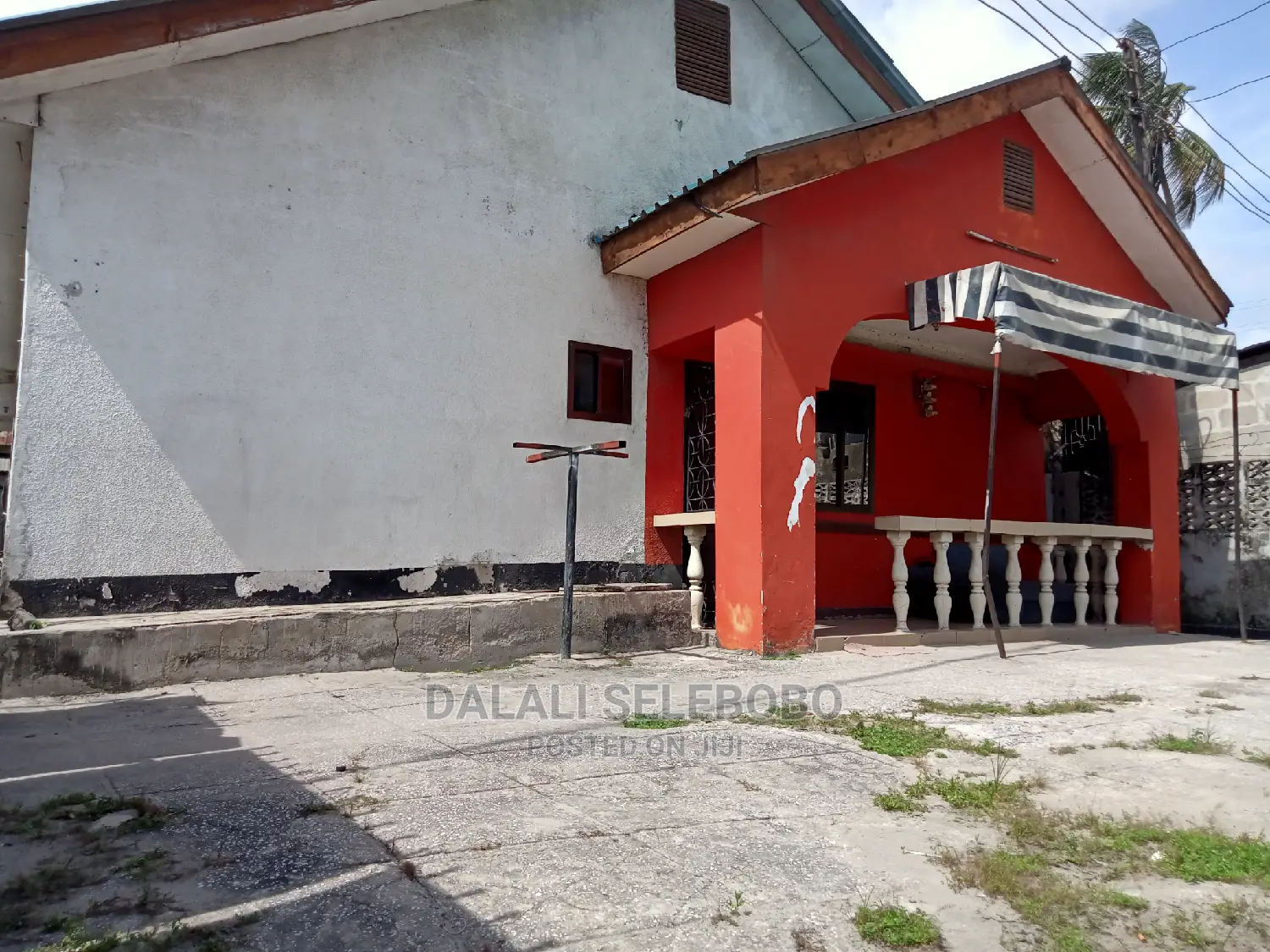 12bedroom at Sinza Mugabe