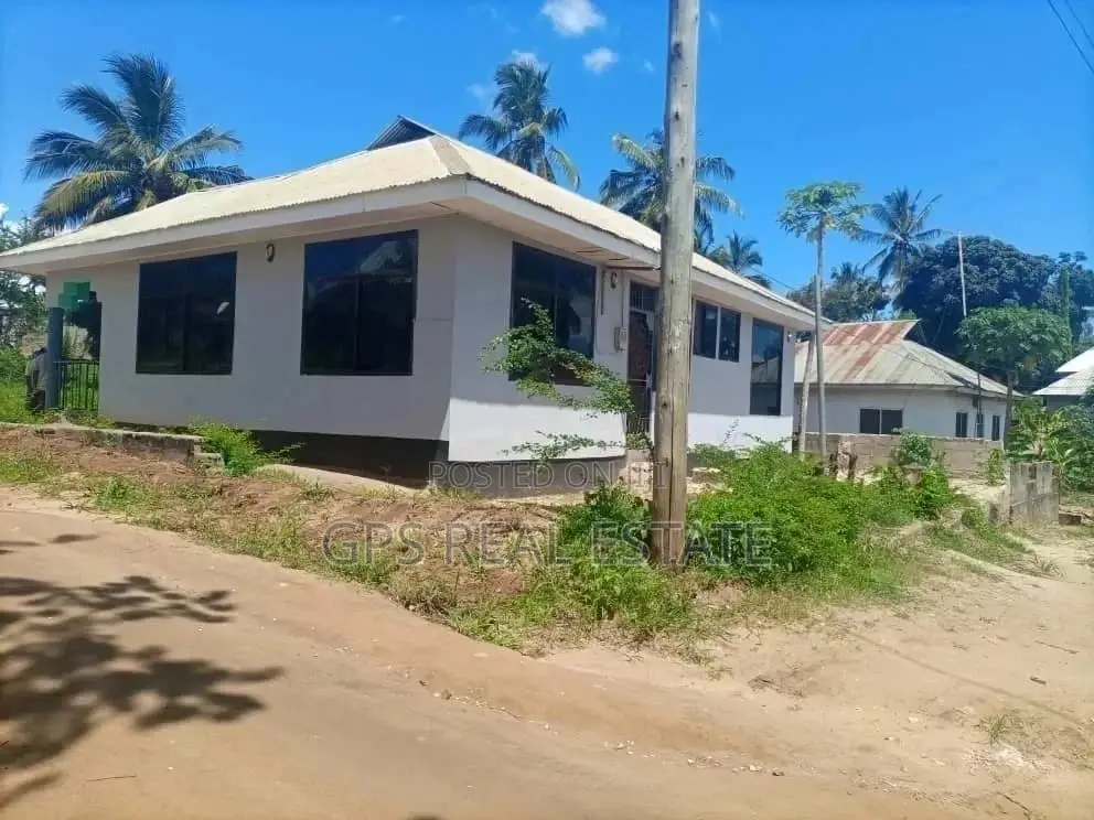 3bdrm House in Evans Mansa, Kinondoni for Sale