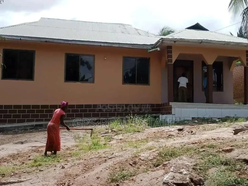 Furnished 3bdrm House in Evans Mansa, Kinondoni for Sale