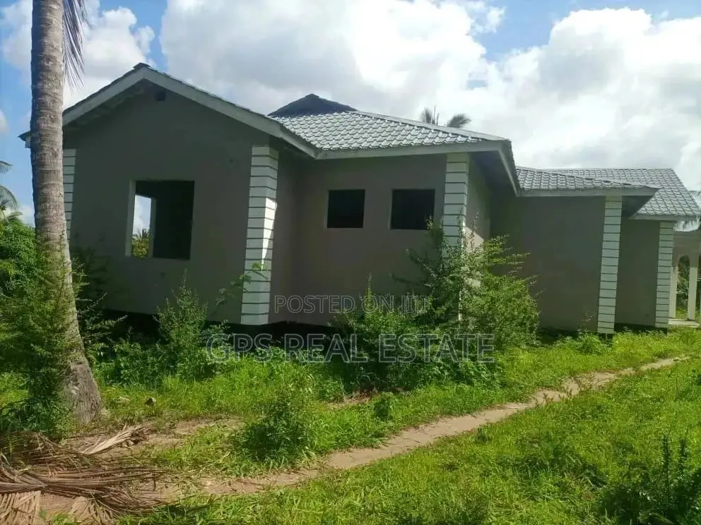 4bdrm House in Evans Mansa, Kinondoni for Sale